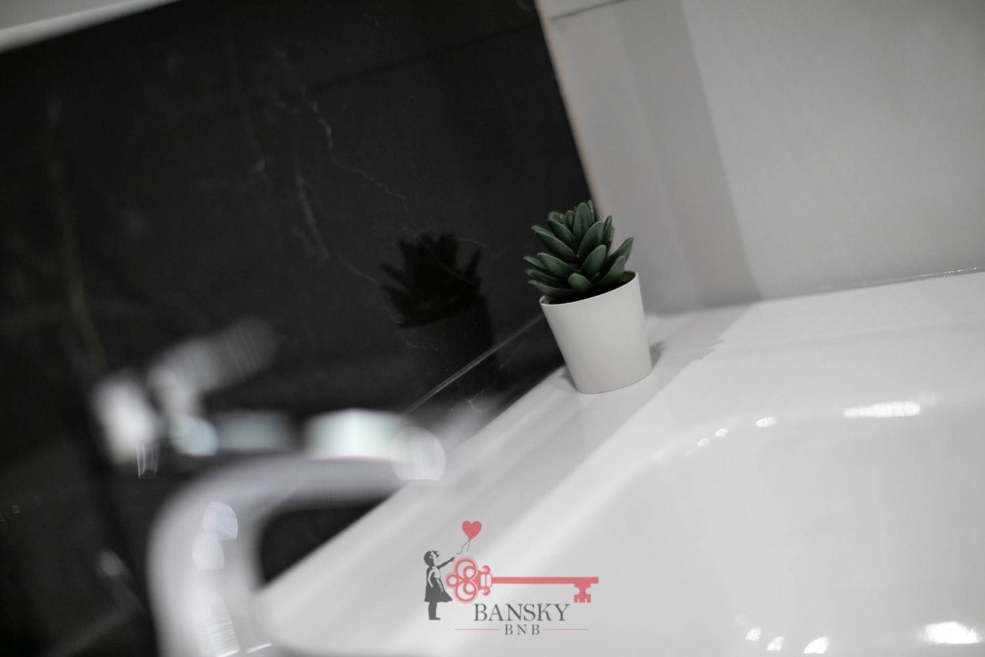 Home Sofia Room 2 - Modern Station -By Easylife Swiss Lugano Esterno foto