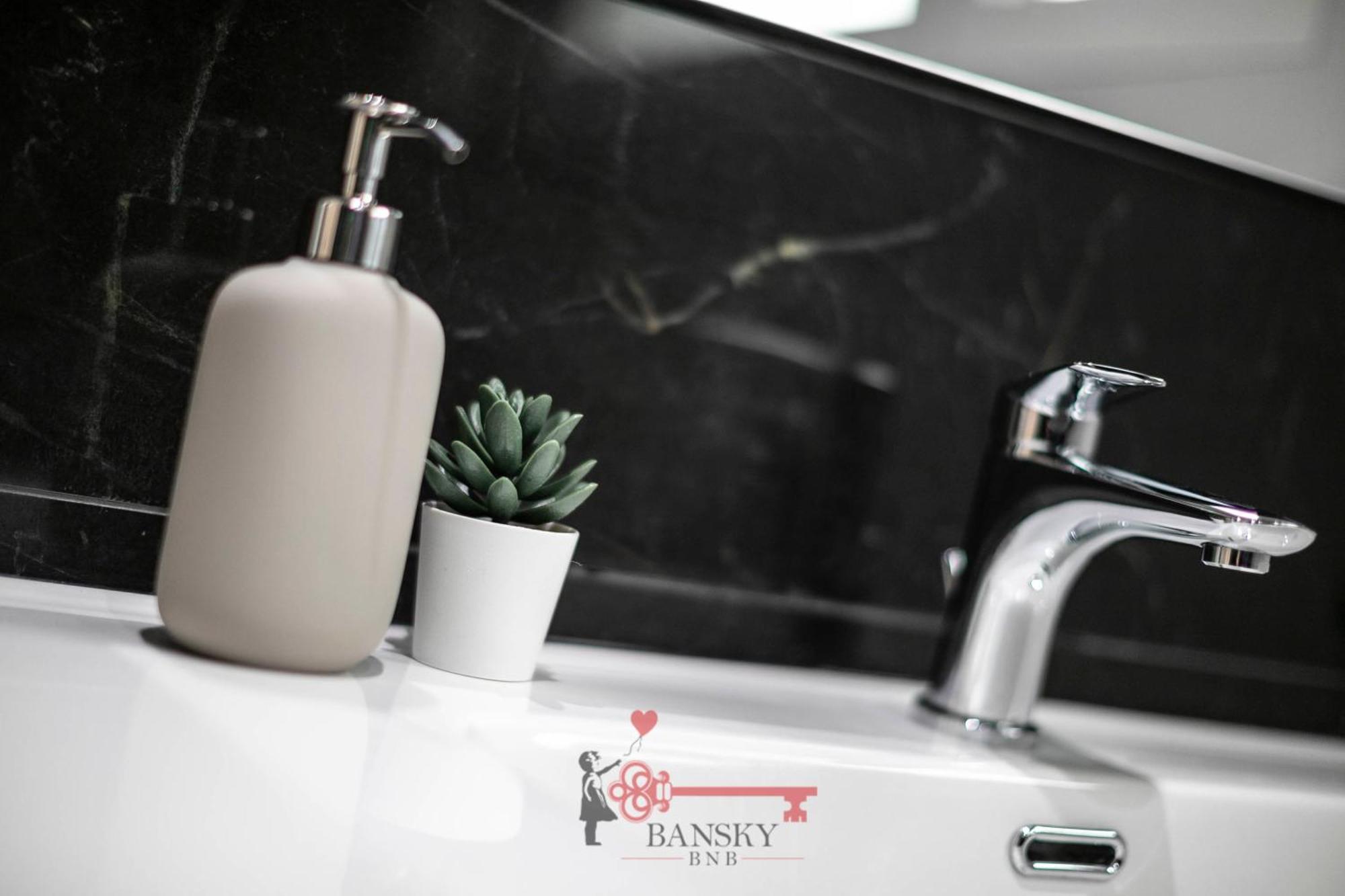 Home Sofia Room 2 - Modern Station -By Easylife Swiss Lugano Esterno foto