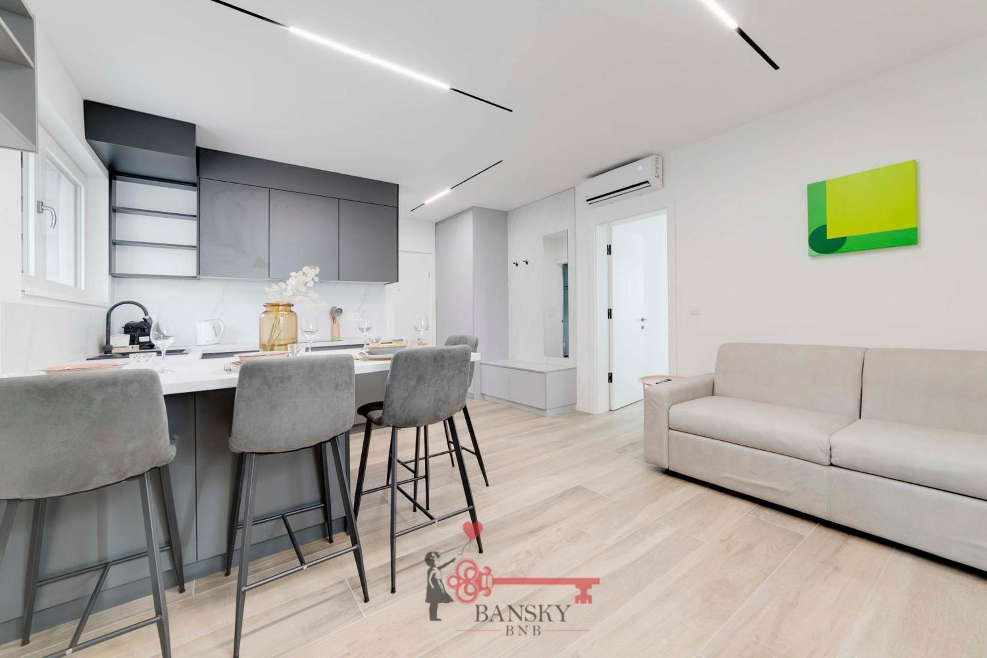 Home Sofia Room 2 - Modern Station -By Easylife Swiss Lugano Esterno foto